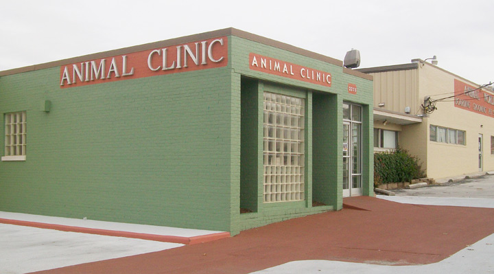 Animal Clinic Downtown Building